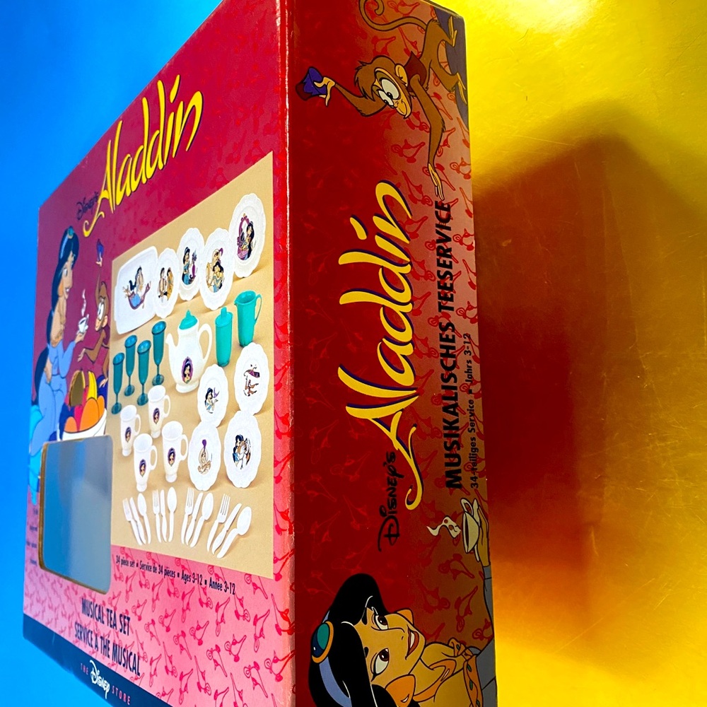 Disney Store Exclusive Vintage 90’s Aladdin & Princess JasmineTea Set - Picture 13 of 14